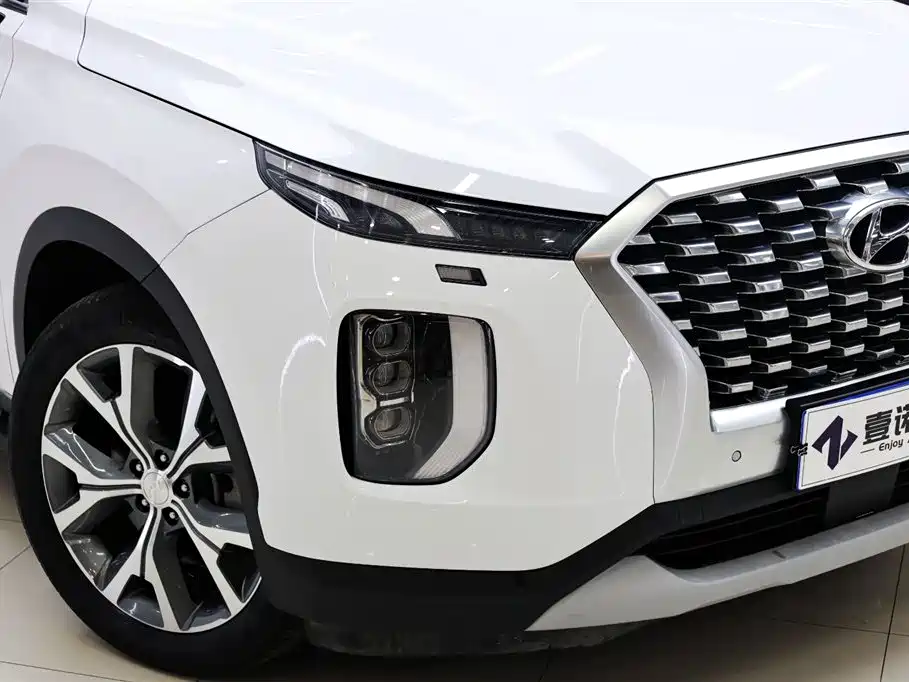 Hyundai Palisade 2021 3.5L Automatic 4WD GLS фото 10