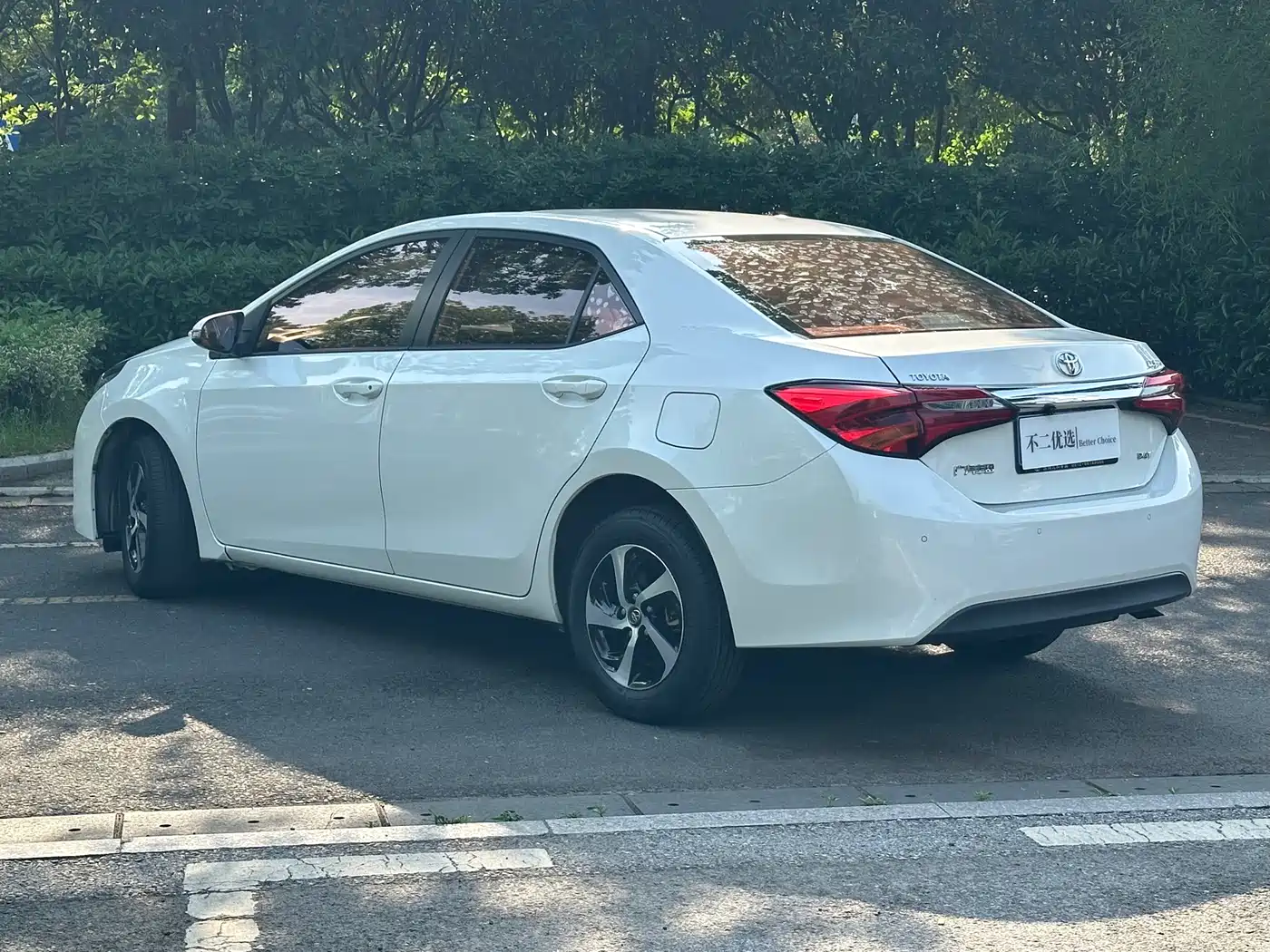 Toyota Levin 2017 Facelift 185T CVT Elite (China V) фото 6