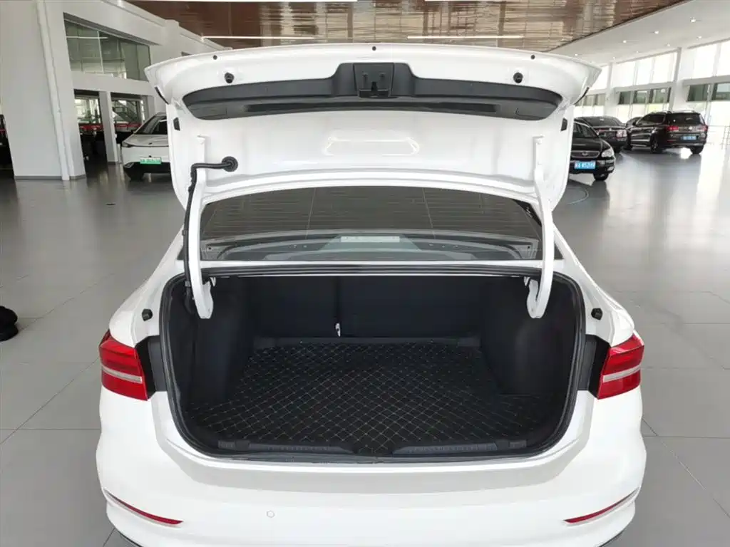 Volkswagen Lavida 2019 280TSI DSG Comfort Edition China VI фото 19