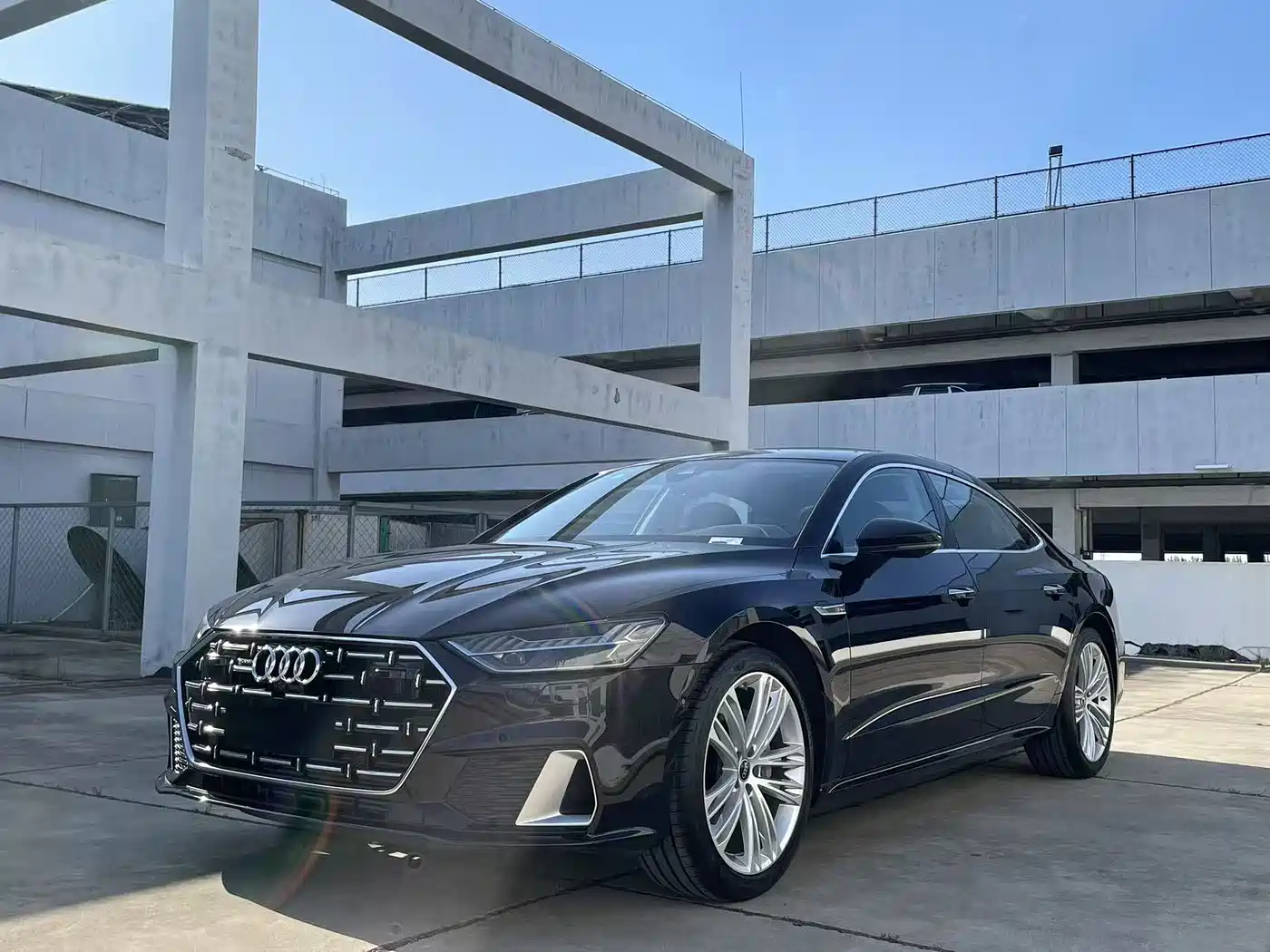 Audi A7L 2025 Model Year 45 TFSI quattro Premium