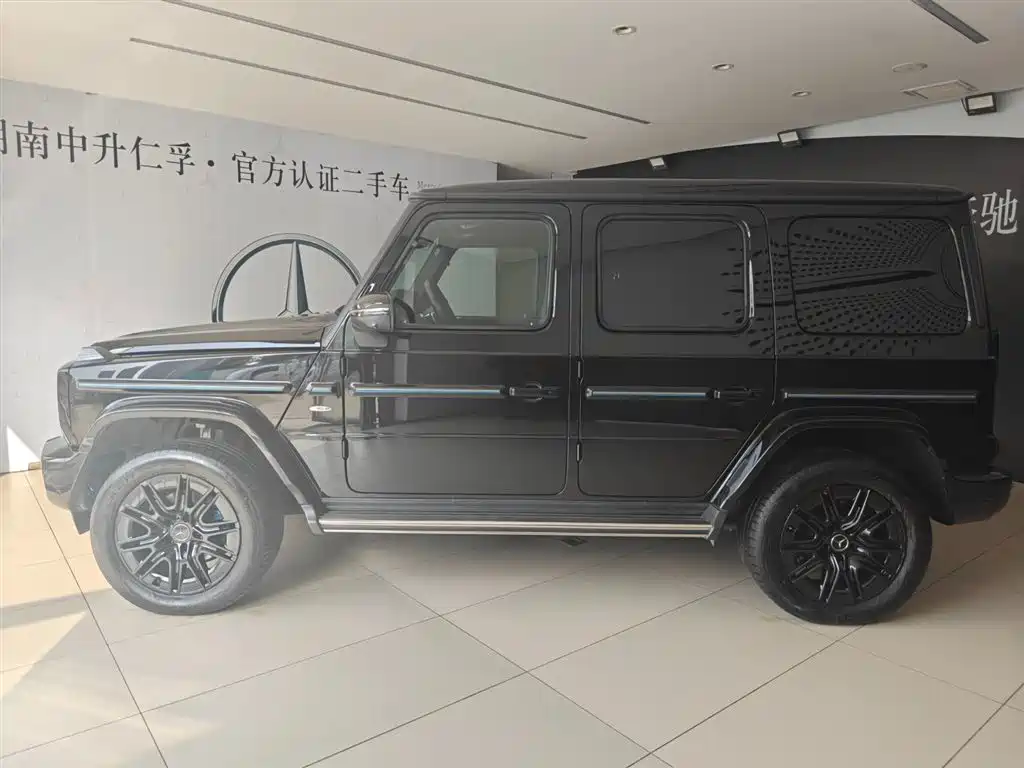 Mercedes-Benz G-Class New Energy 2025 G580 Launch Special Edition фото 4