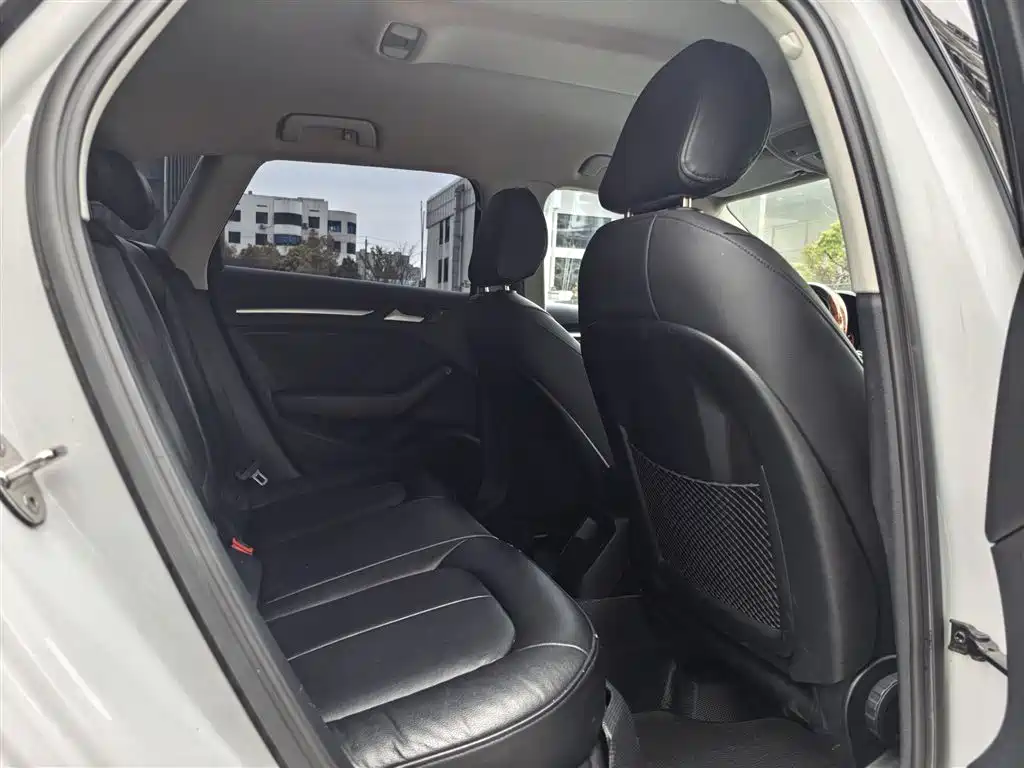 Audi A3 2014 Sportback 35 TFSI Automatic Progressive фото 16
