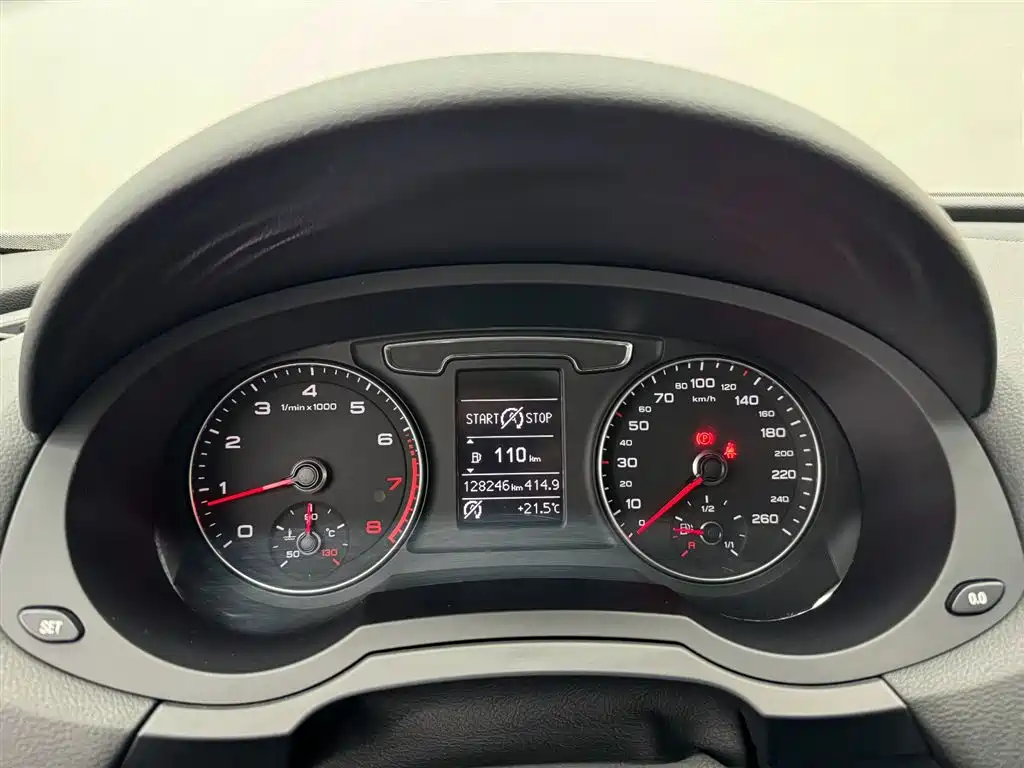 Audi Q3 2017 35 TFSI Fashion фото 9