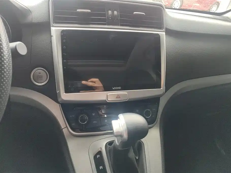 Haval M6 2019 1.5T DCT 2WD Value Edition (China VI) фото 13