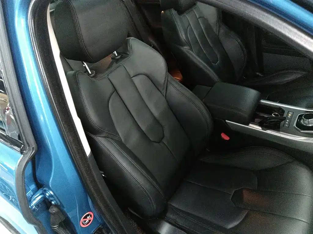 Land Rover Range Rover Evoque 2015 2.0T 5-Door Intelligent Edition фото 20