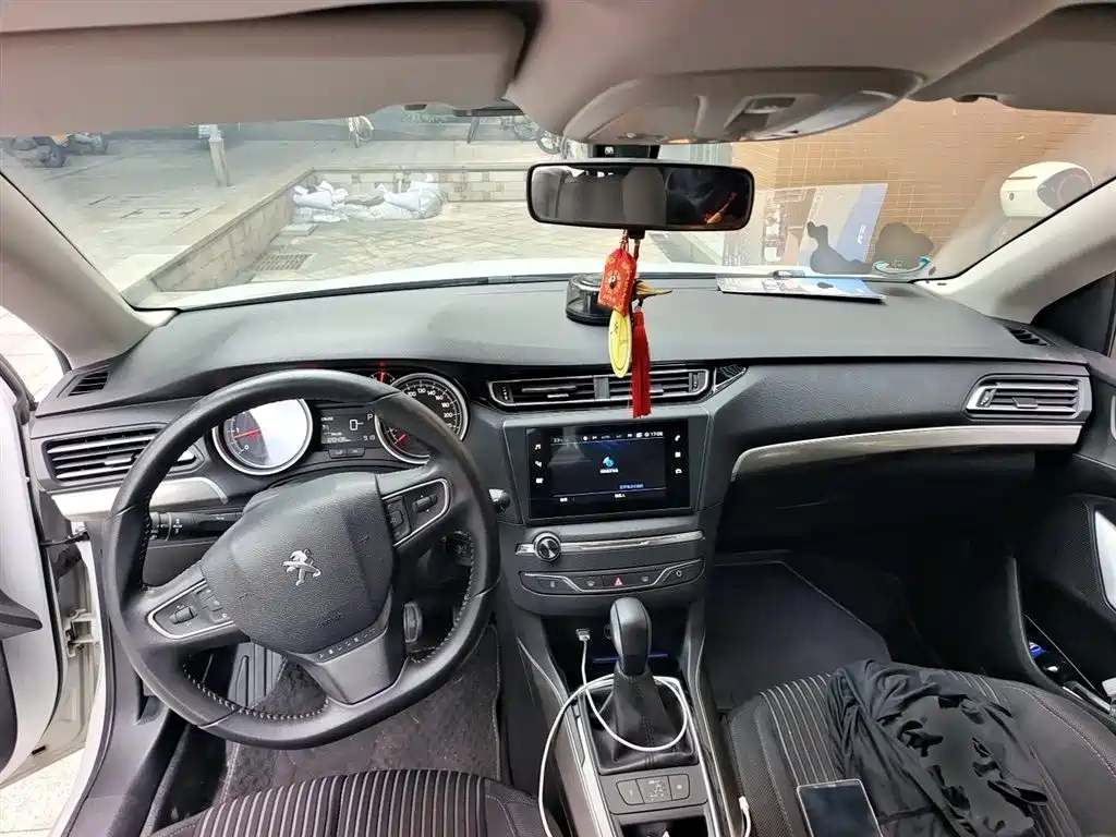 Peugeot 408 2018 Facelift 350THP Automatic Luxury фото 5