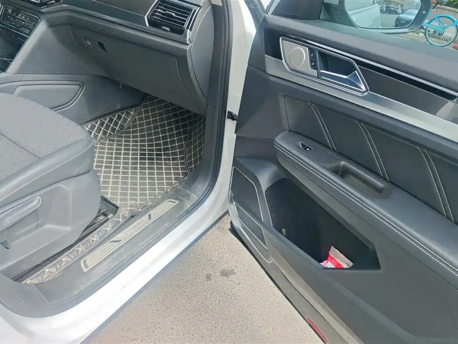 Volkswagen Teramont 2020 Teramont X 380TSI 4WD Luxury фото 8