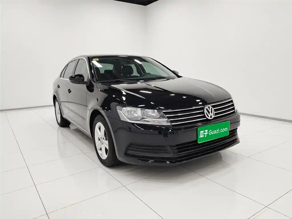 Volkswagen Lavida 2017 1.6L Automatic Trend Edition фото 3