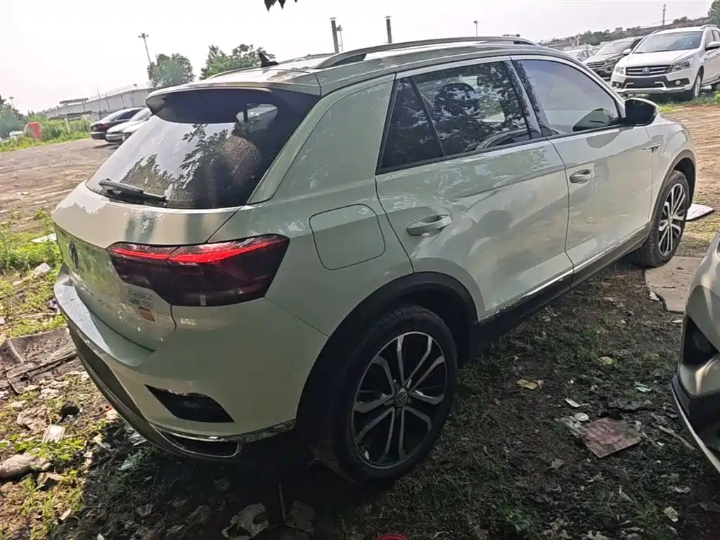Volkswagen T-ROC 2018 280TSI DSG 2WD Comfort (China V) фото 12