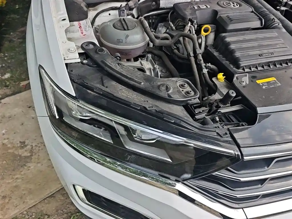 Volkswagen T-ROC 2018 280TSI DSG 2WD Comfort (China V) фото 13