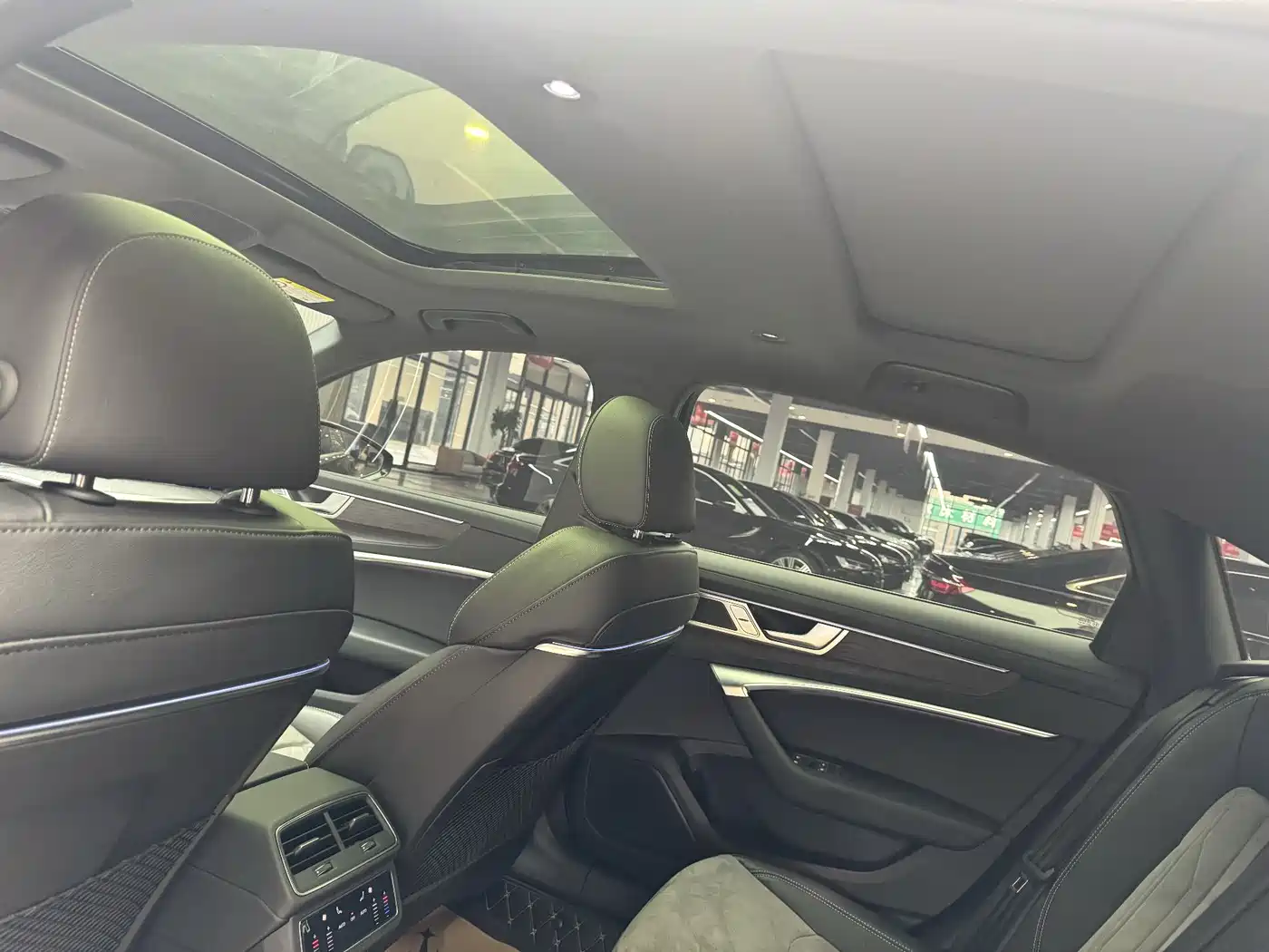 Audi A6L 2023 45 TFSI quattro Premium Dynamic фото 12