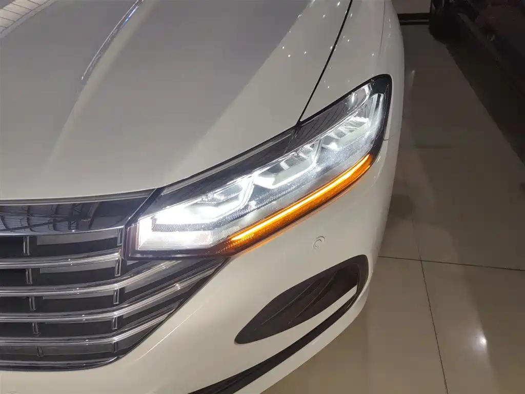 Volkswagen Lavida 2024 Model 1.5L Automatic Delight Edition фото 18