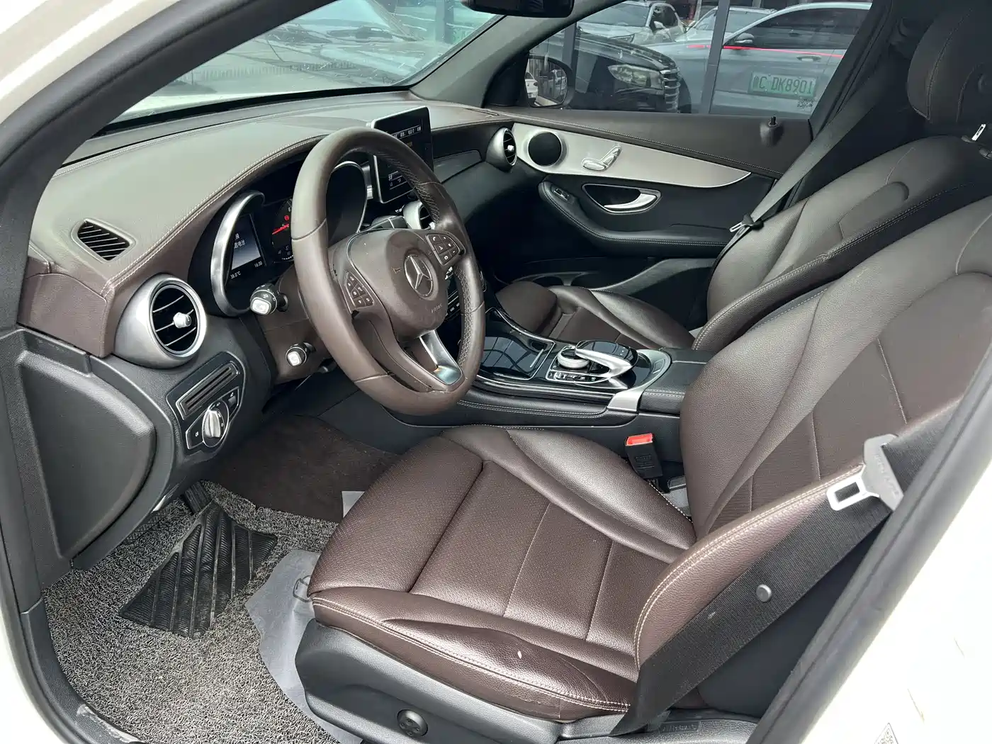 Mercedes-Benz GLC Coupe 2017 GLC 200 4MATIC Coupe SUV фото 6