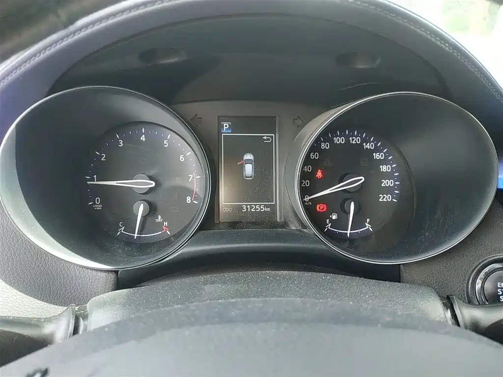 Toyota C-HR 2020 Model 2.0L Leading фото 7