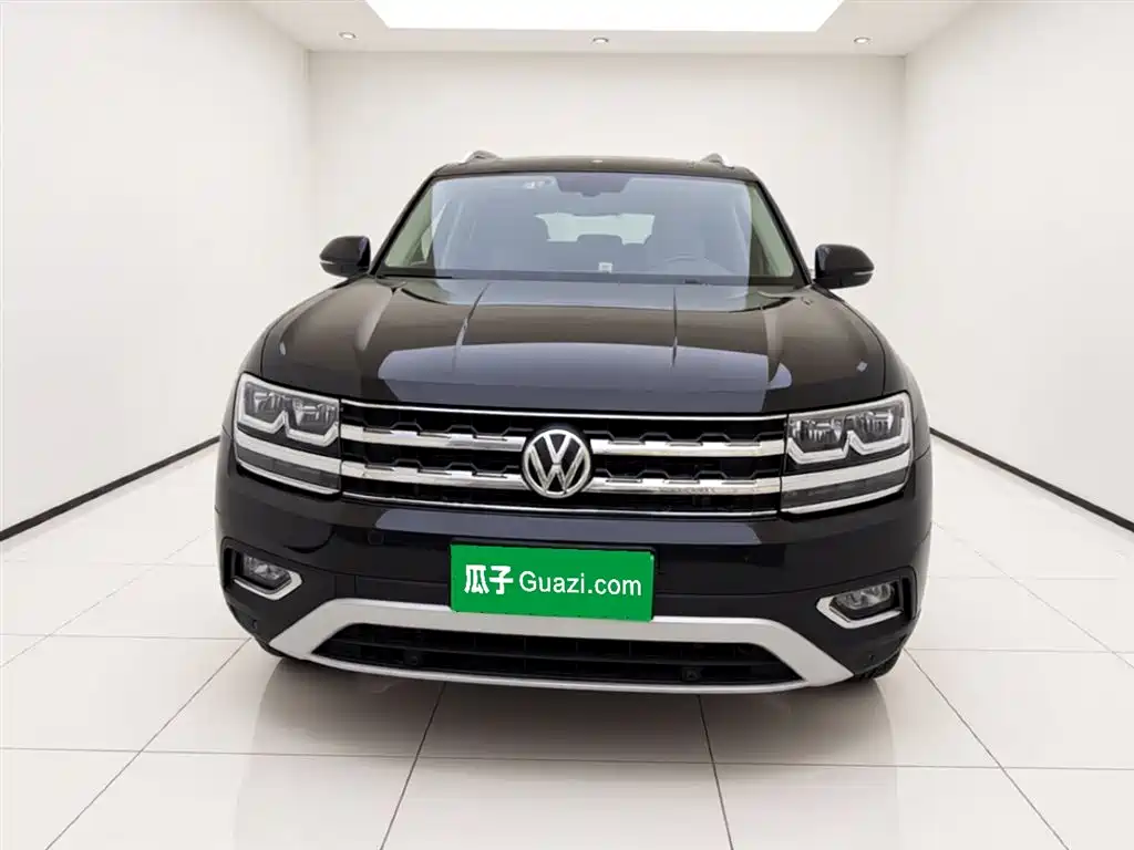 Volkswagen Teramont 2020 330TSI 2WD Luxury China VI фото 2