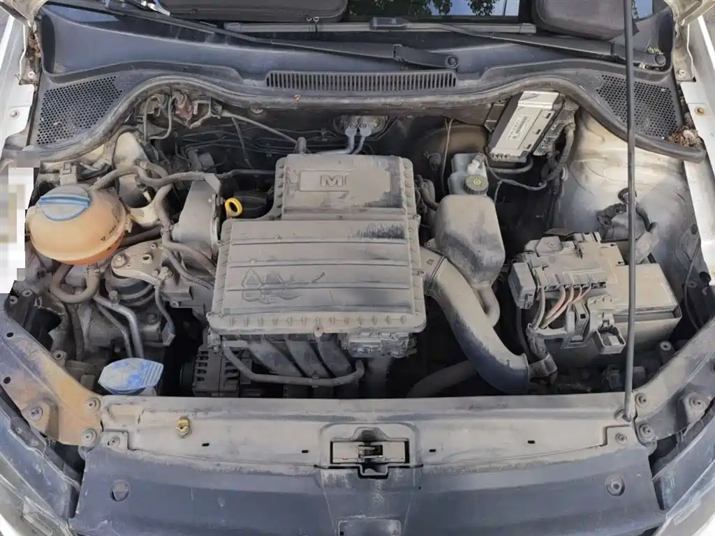 Volkswagen Polo 2016 1.4L Manual Trend фото 16