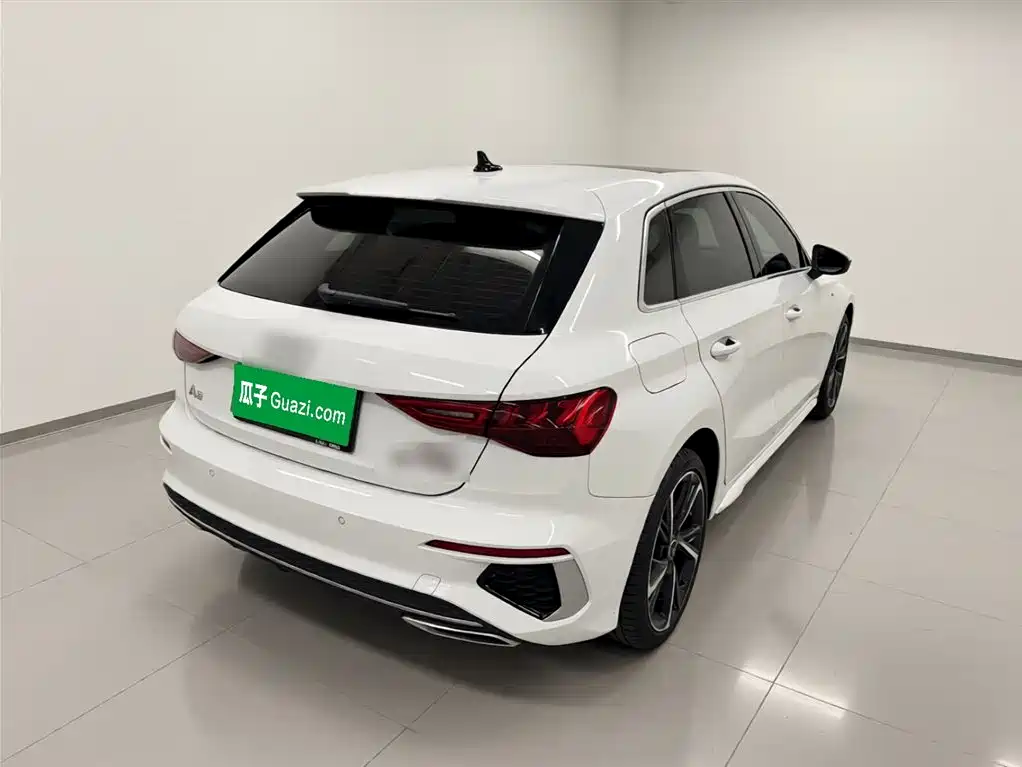 Audi A3 2022 Sportback 35 TFSI Style Sport фото 4