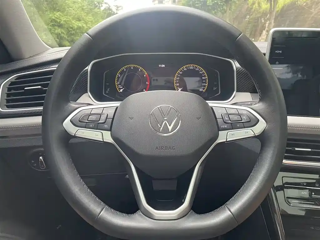 Volkswagen Tayron 2024 330TSI 2WD Luxury Plus Advanced фото 13