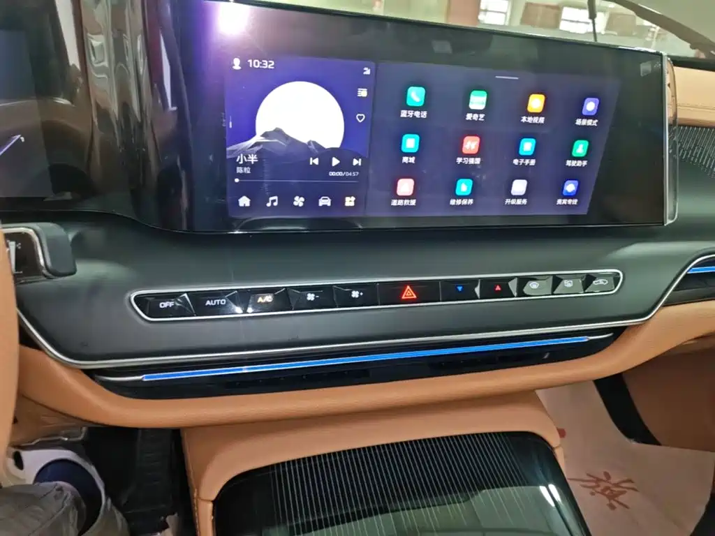 Hongqi H9 2026 2025 Facelift 2.0T 2WD Flagship Luxury Business Edition 5-seater