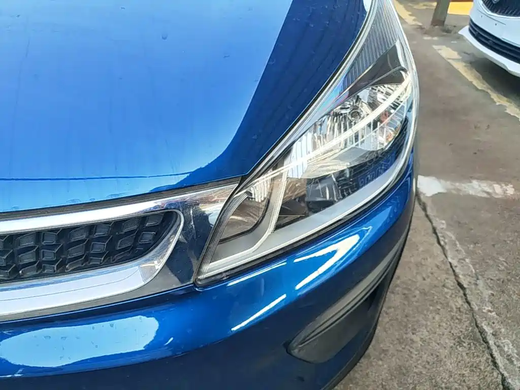 Kia KX CROSS 2018 2017 1.4L AT GLS