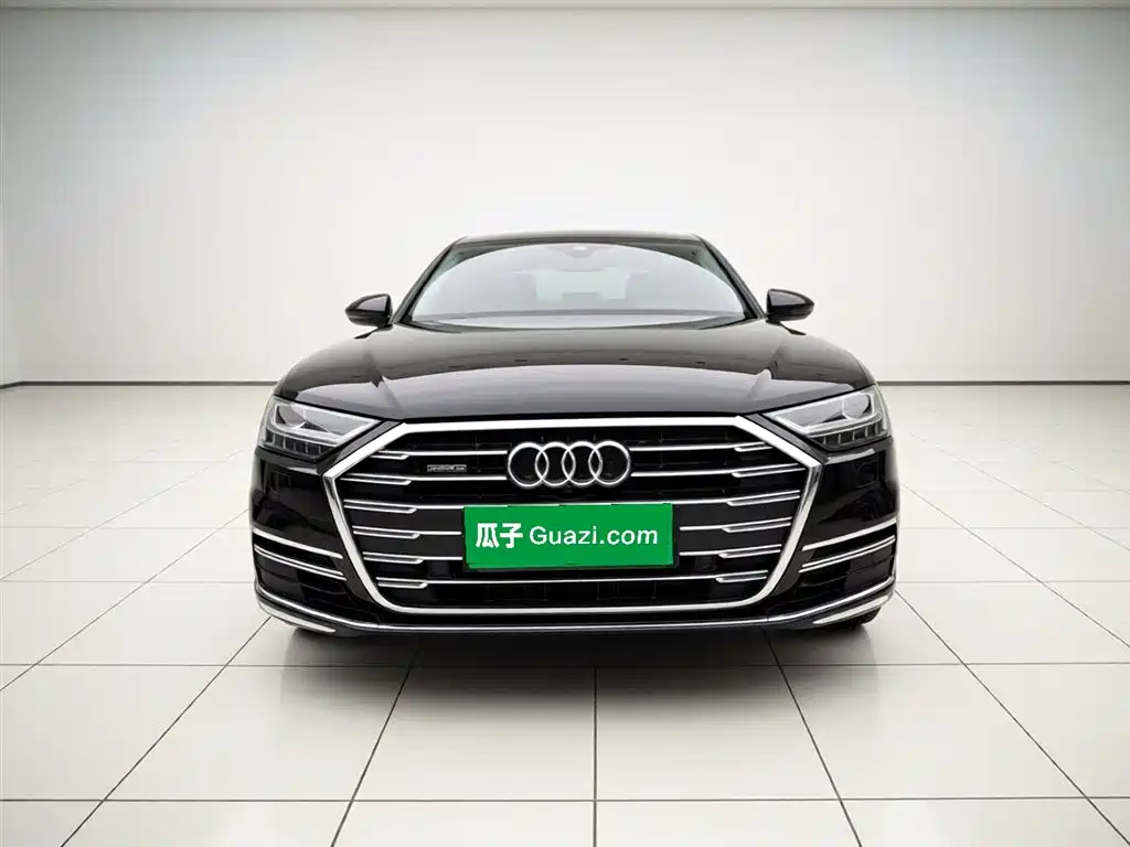 Audi A8 2019 A8L 50 TFSI quattro Luxury фото 2