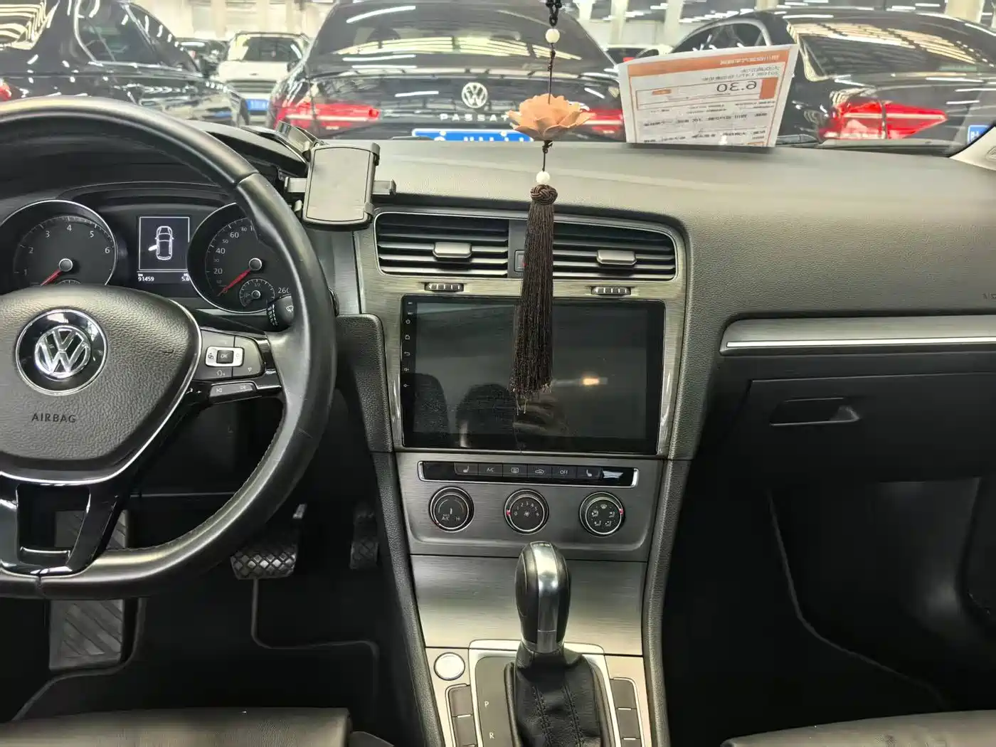 Volkswagen Golf 2016 230TSI Automatic Luxury фото 9