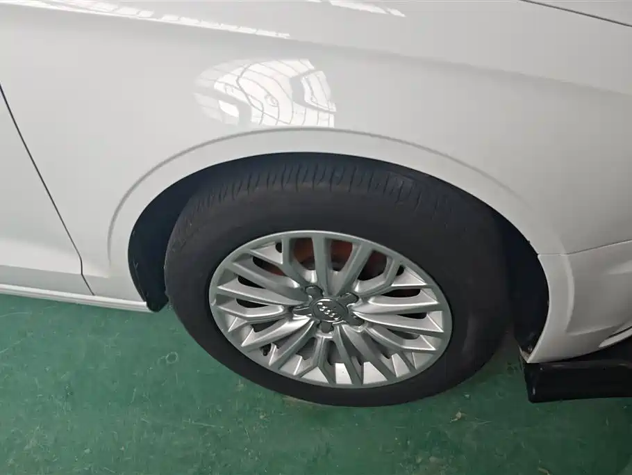 Audi A3 2016 Limousine 35 TFSI Progressive фото 6