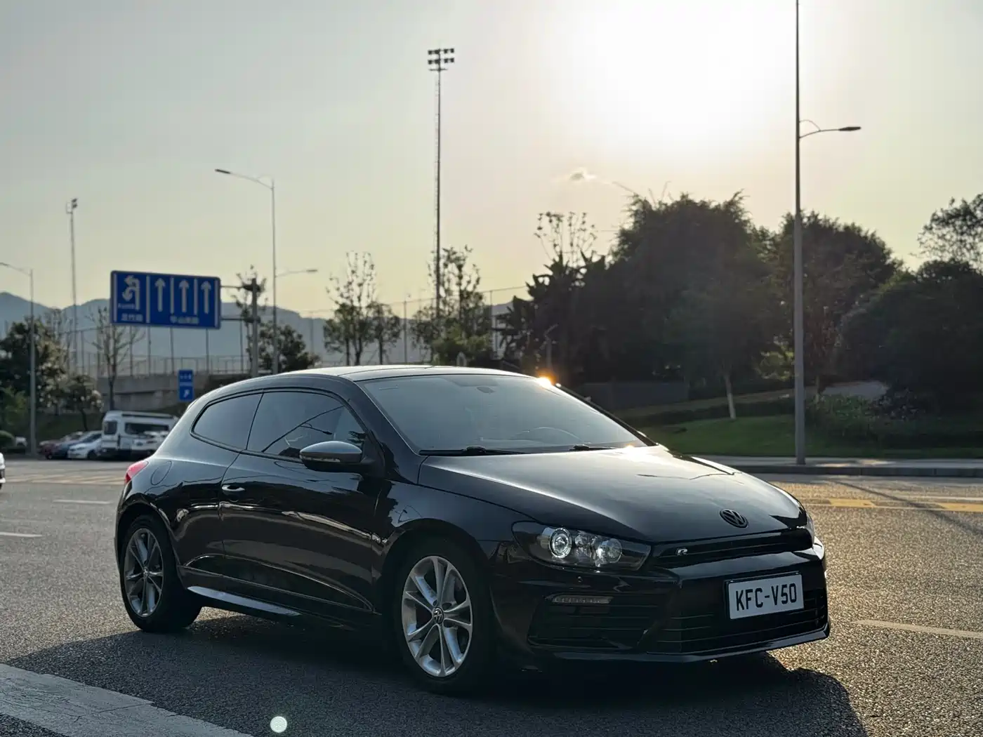 Volkswagen Scirocco 2013 2.0TSI Million Mile Edition фото 3