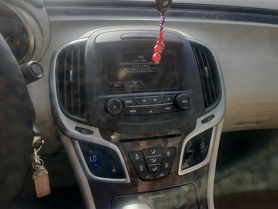 Buick LaCrosse 2013 2.4L SIDI Leading Comfort фото 13