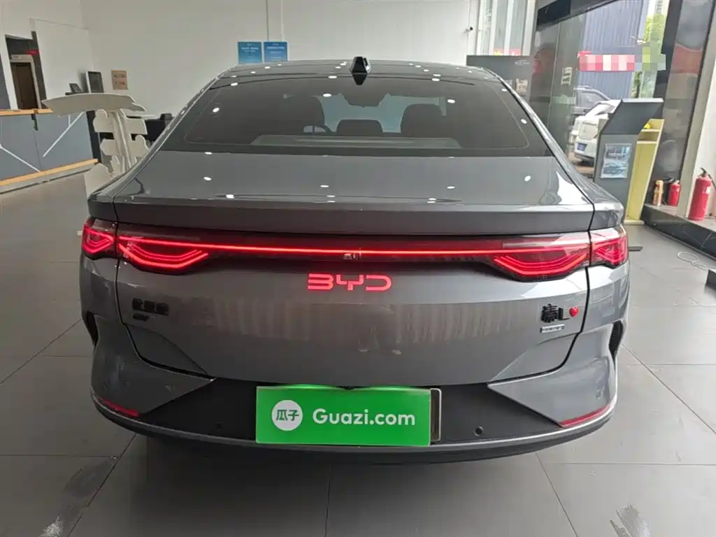 BYD Qin L 2025 EV 470KM Leading Edition фото 4
