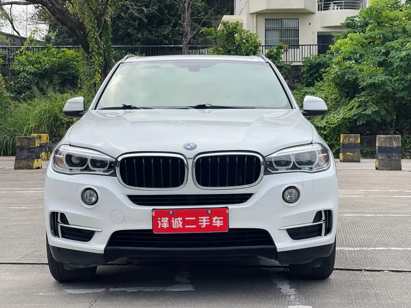 BMW X5 (Import) 2015 xDrive28i фото 2