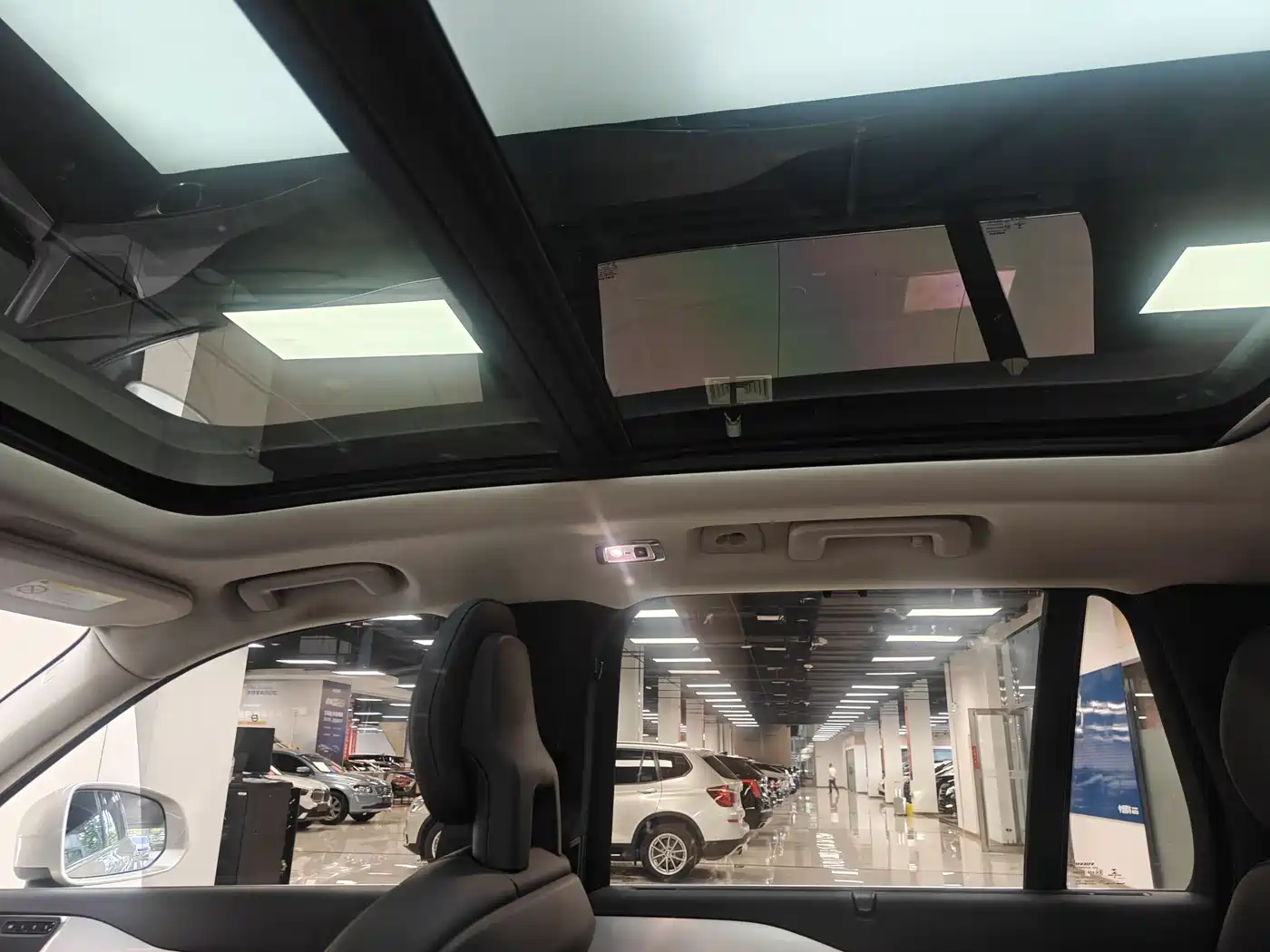 Volvo XC90 2018 T6 Momentum 5-seater фото 10