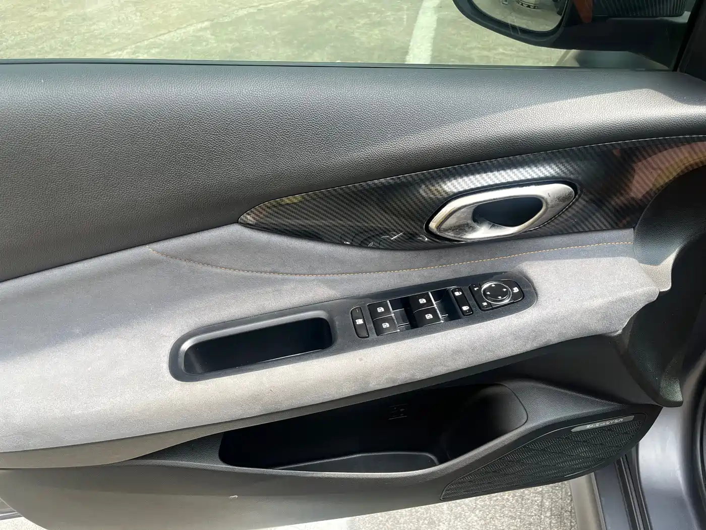 GAC Trumpchi Trumpchi Emkoo 2022 270T DCT J16 R-style Track Edition фото 12