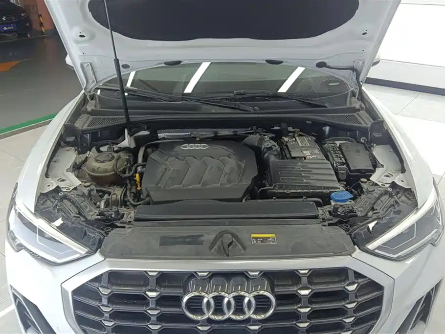 Audi Q3 2019 40 TFSI Fashion Dynamic фото 10
