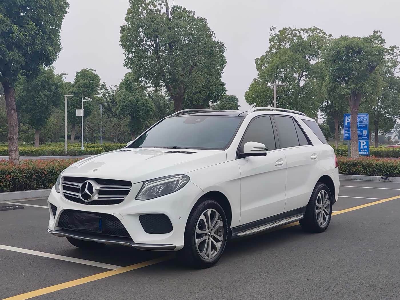 Mercedes-Benz GLE