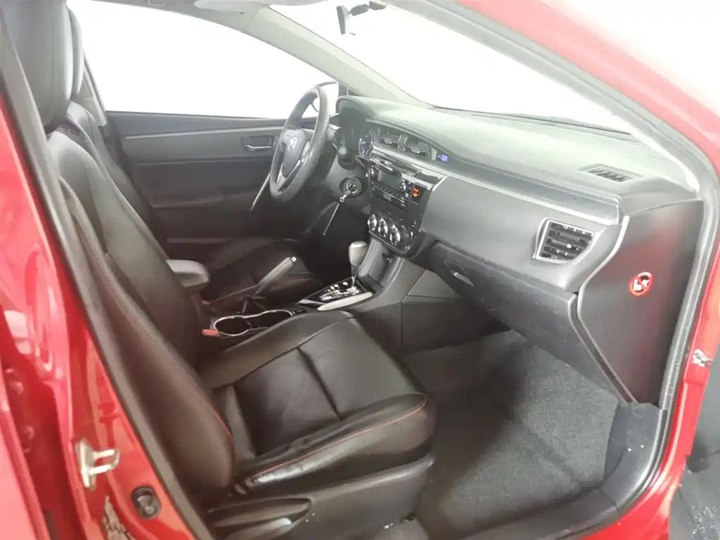 Toyota Corolla 2017 1.2T CVT GL-i фото 8