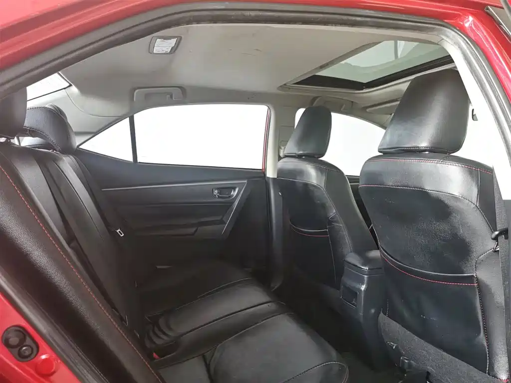 Toyota Corolla 2017 1.2T CVT GL-i фото 6