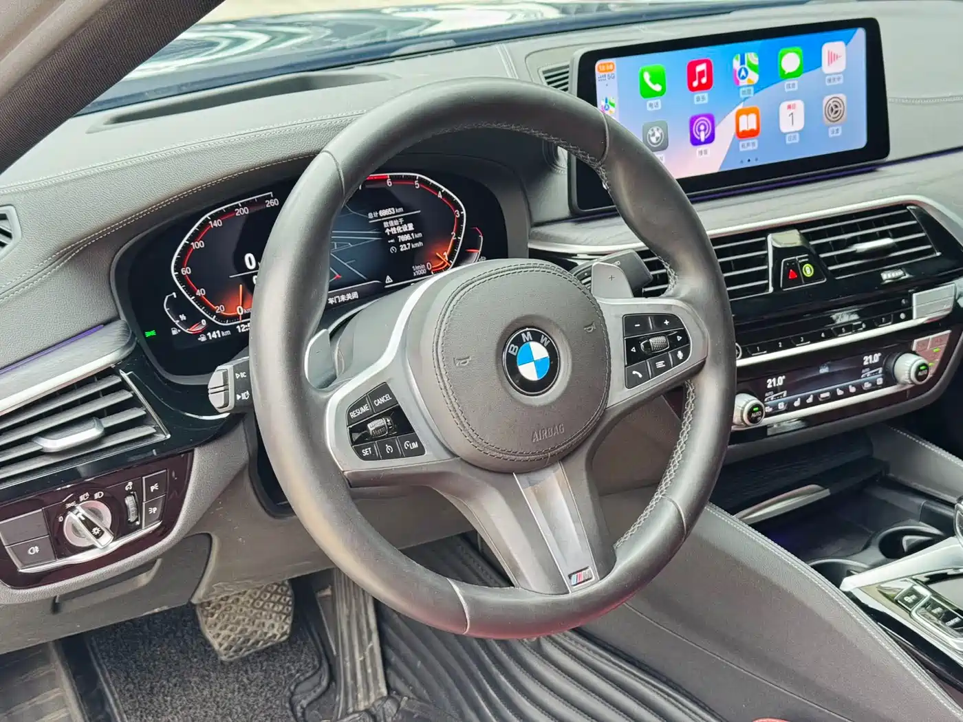 BMW 5 Series 2021 530Li Premium M Sport Package фото 10