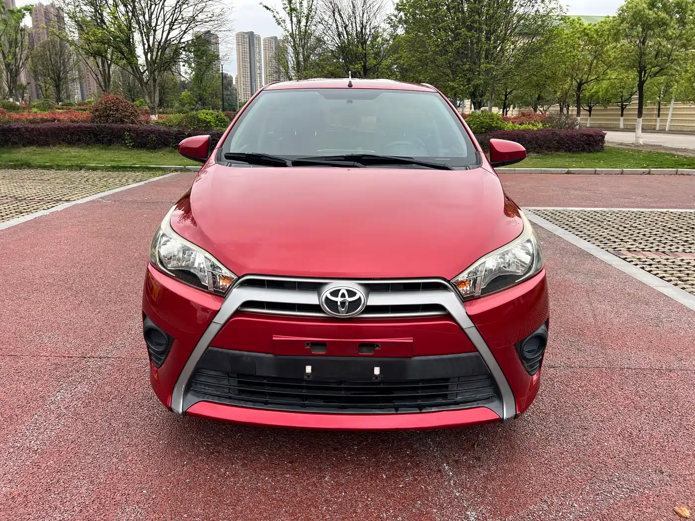 Toyota YARiS L Zhi Xuan 2015 1.5E Auto Charming Edition фото 3