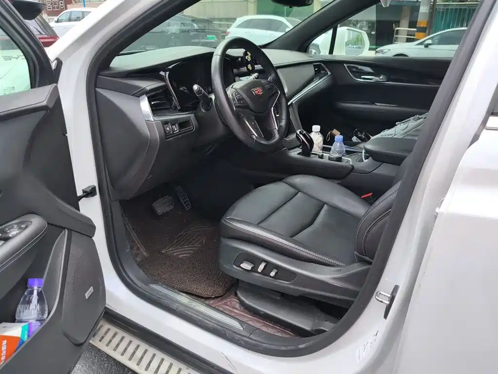 Cadillac XT5 2020 28T Luxury Model фото 12