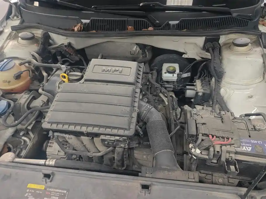 Volkswagen Lavida 2017 1.6L Automatic Trend Edition фото 10