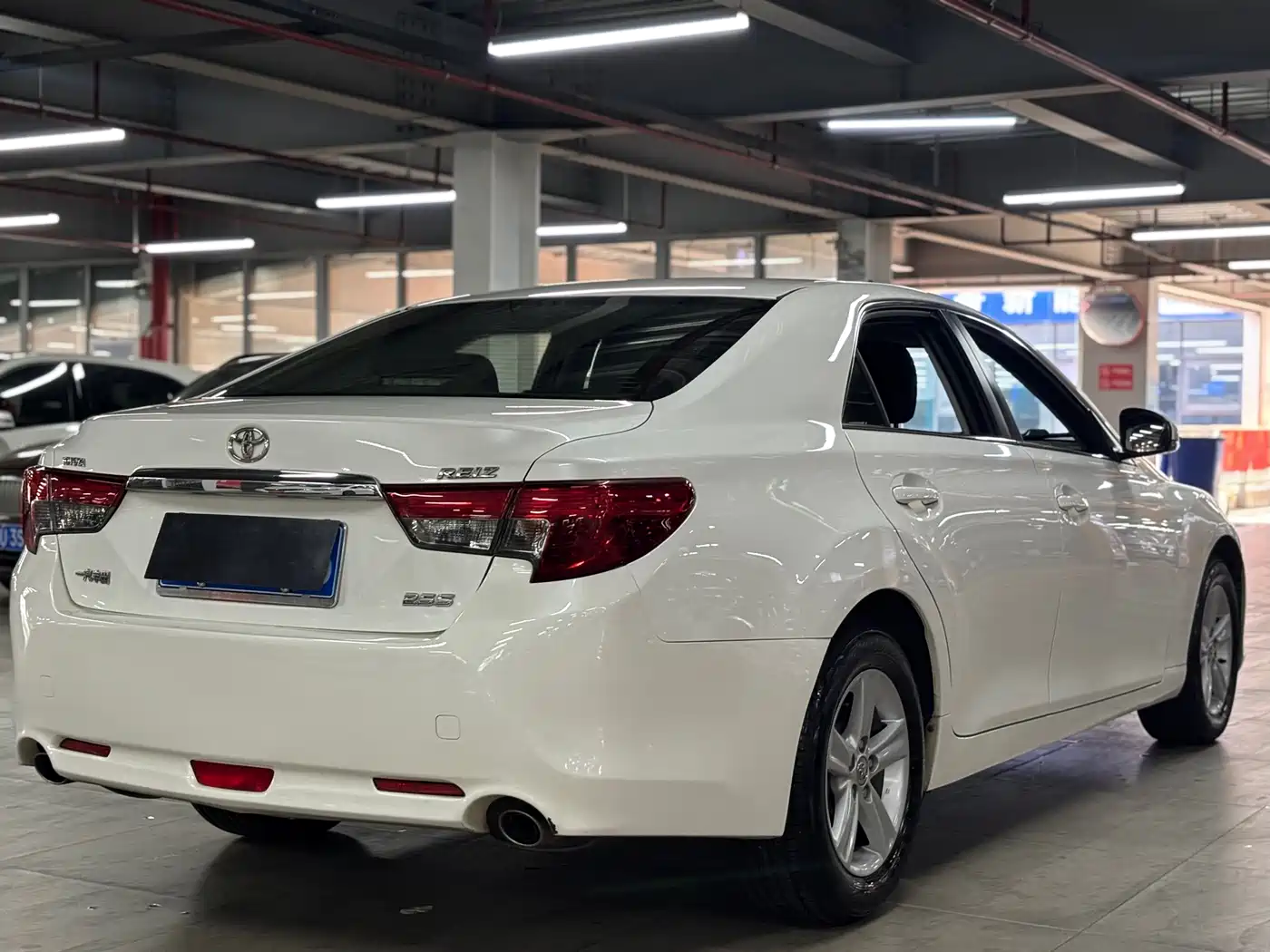 Toyota Reiz 2013 2.5S Elite Edition фото 14