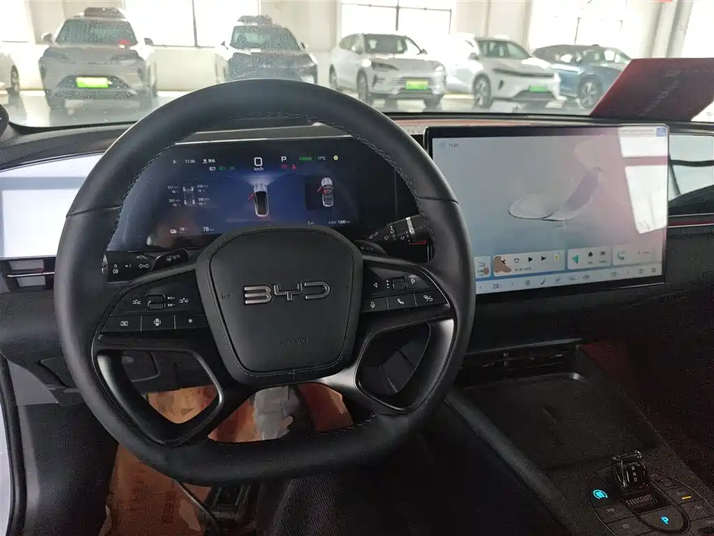 BYD Seal 2025 Model 650 Smart Drive фото 10