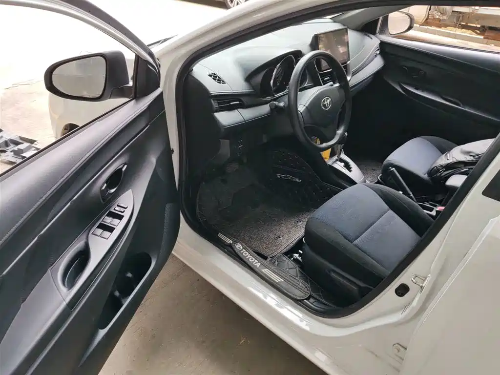 Toyota YARiS L Zhi Xiang 2020 1.5L CVT Leading Edition фото 12