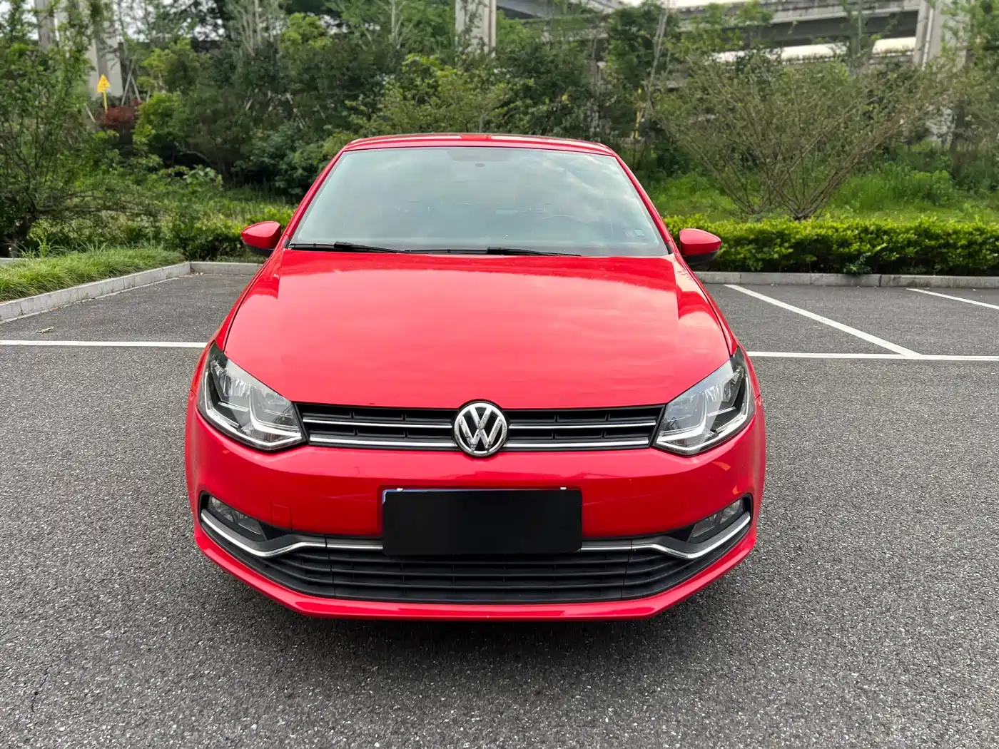 Volkswagen Polo 2016 1.6L Automatic Comfort фото 2