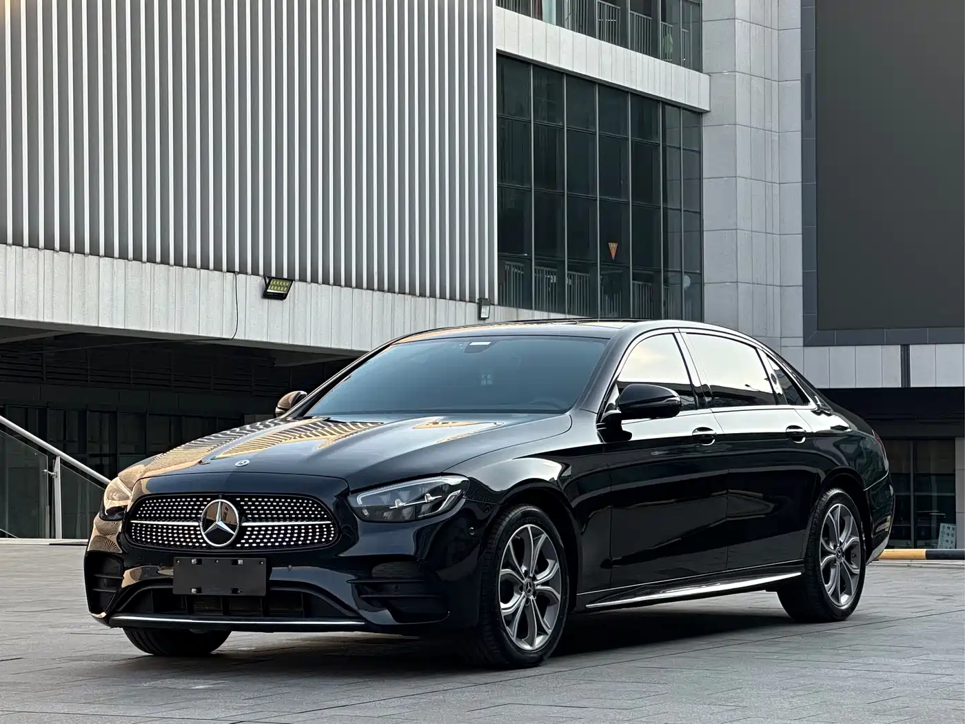Mercedes-Benz E-Class 2022 E 300 L Sport Luxury