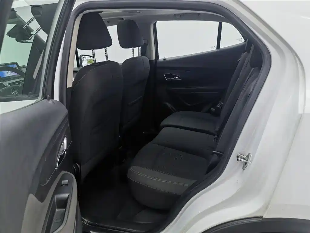 Buick Encore 2014 1.4T Automatic 2WD Urban Elite фото 15