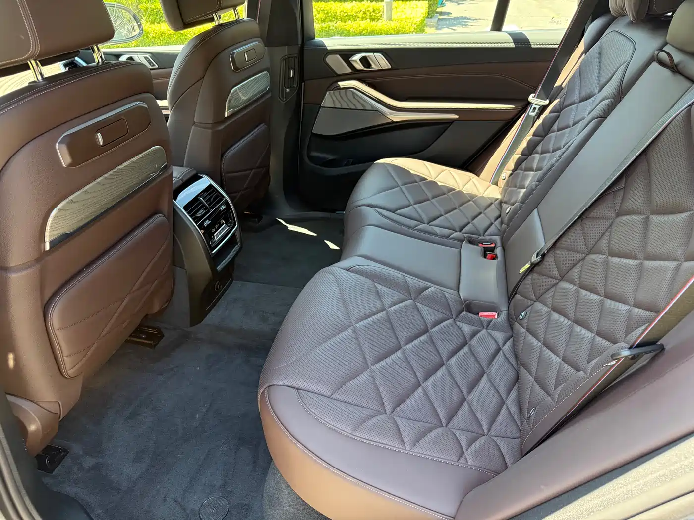 BMW X5 2025 Model xDrive 40Li Exclusive M Sport Blackout Package фото 8