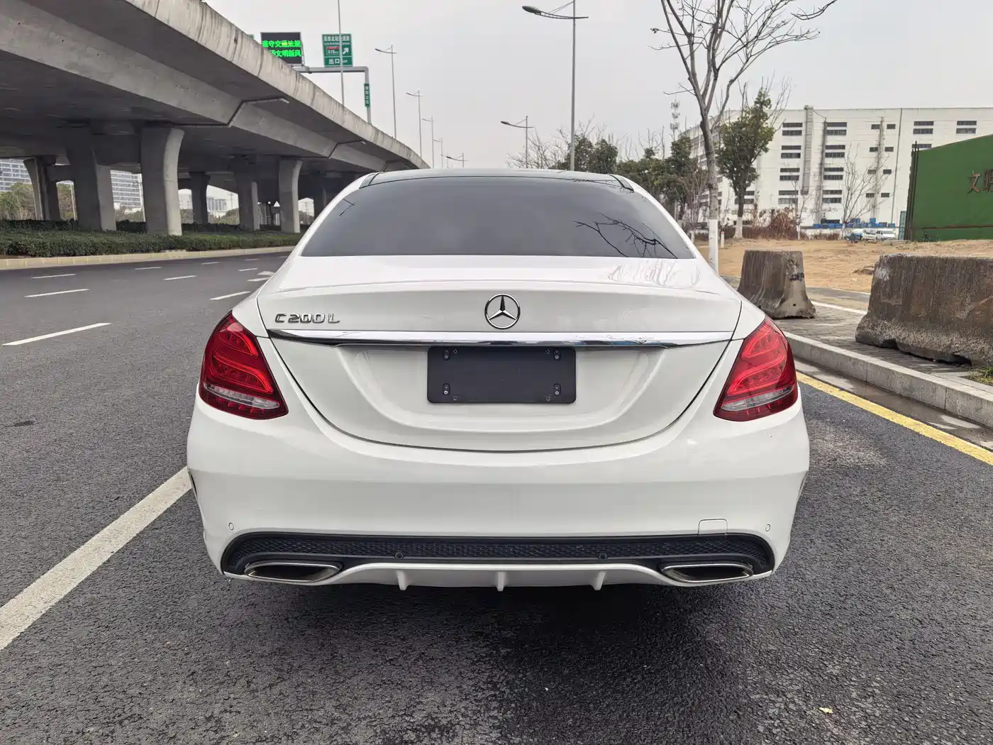 Mercedes-Benz C-Class 2017 C 200 L Sport фото 17