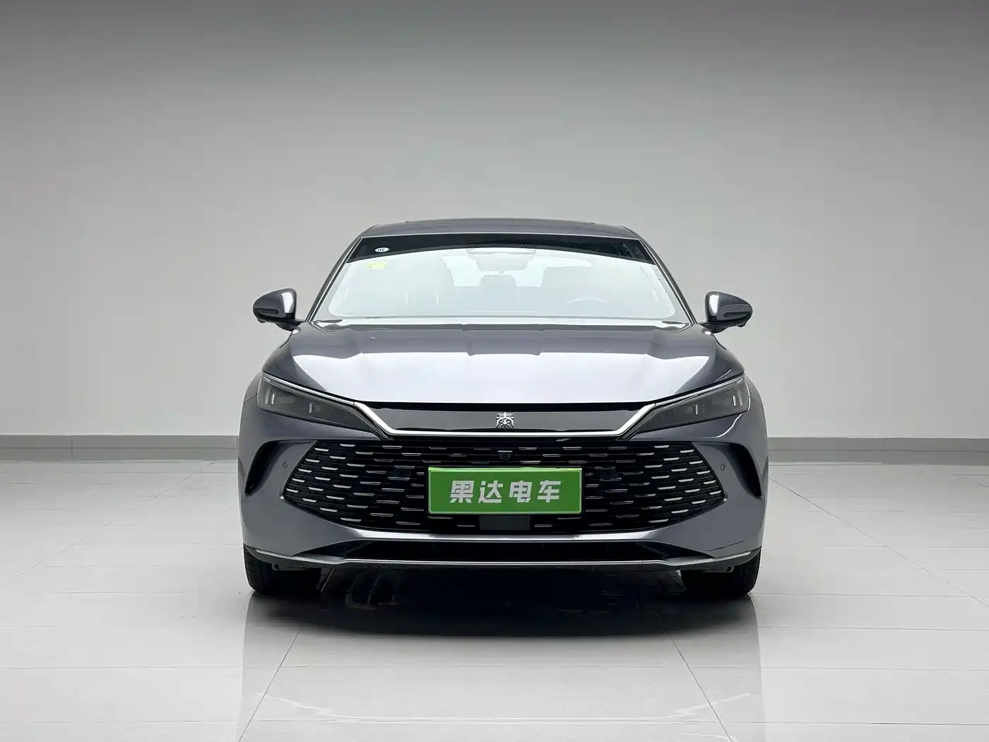 BYD Qin L 2025 DM-i Smart Drive Edition 120KM Surpassing фото 2